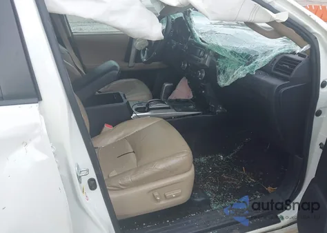 2010 Toyota 4Runner Limited V6 from USA, damaged, VIN JTEZU5JR3A5001049